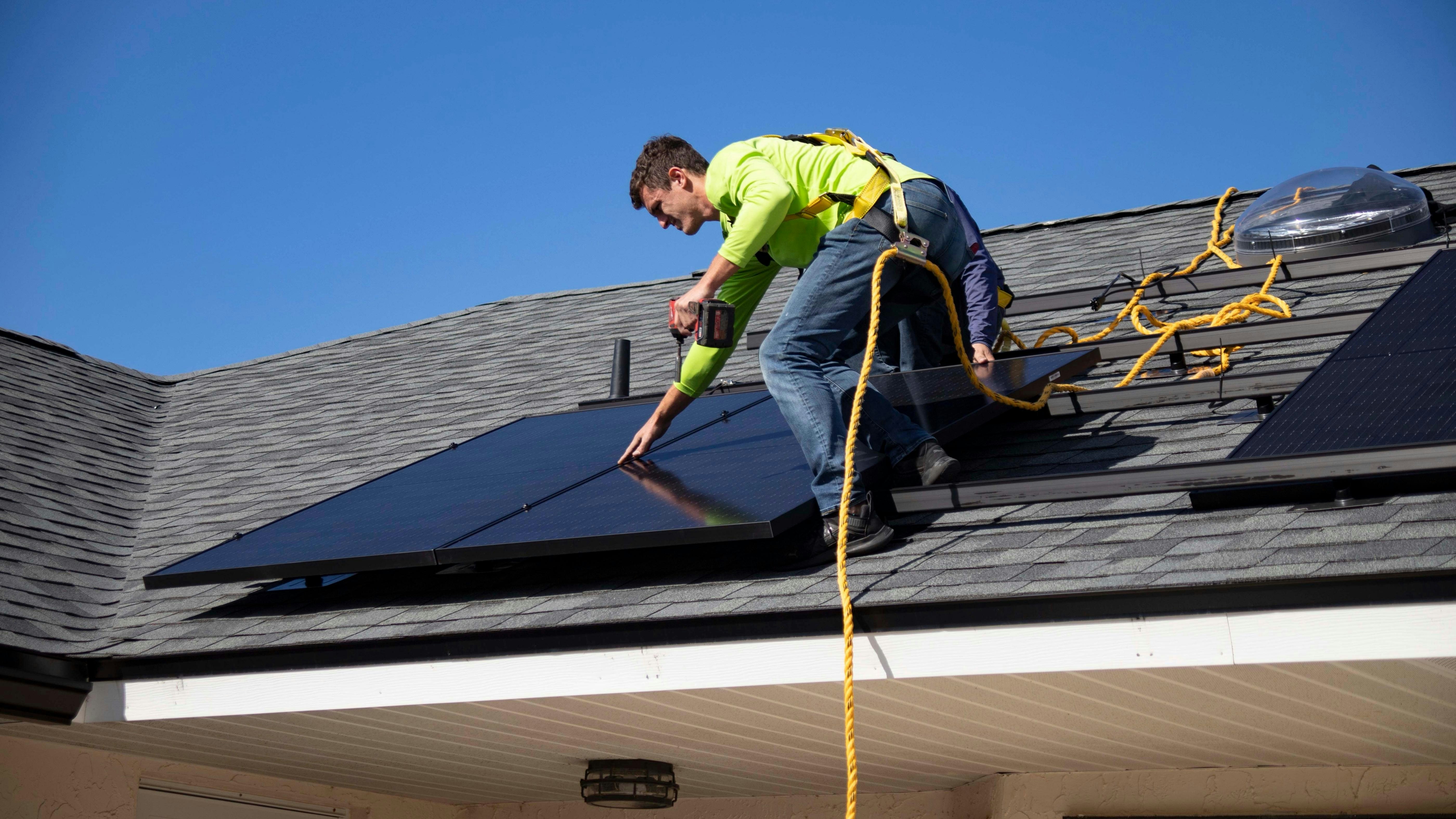 Installation de panneaux solaires